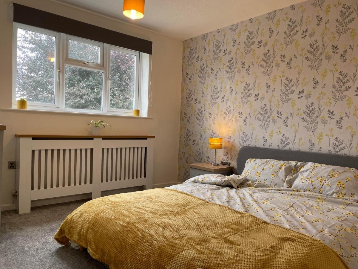 Leominster 3 Bedroom House Parking Garden Private Buitenkant foto