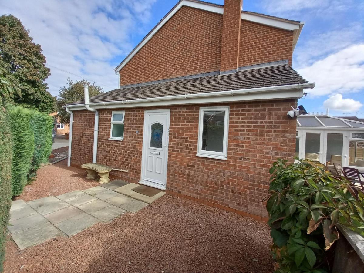 Leominster 3 Bedroom House Parking Garden Private Buitenkant foto