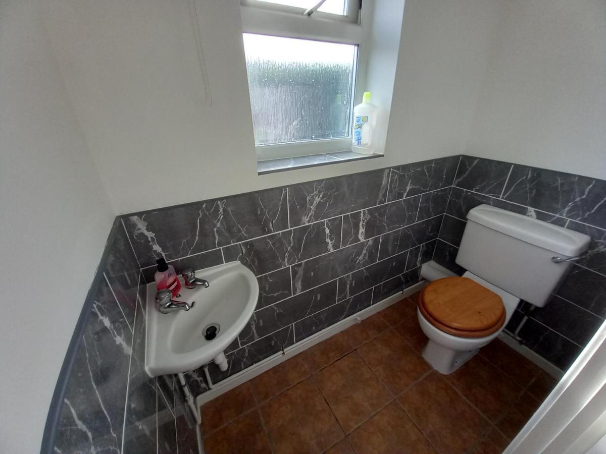 Leominster 3 Bedroom House Parking Garden Private Buitenkant foto